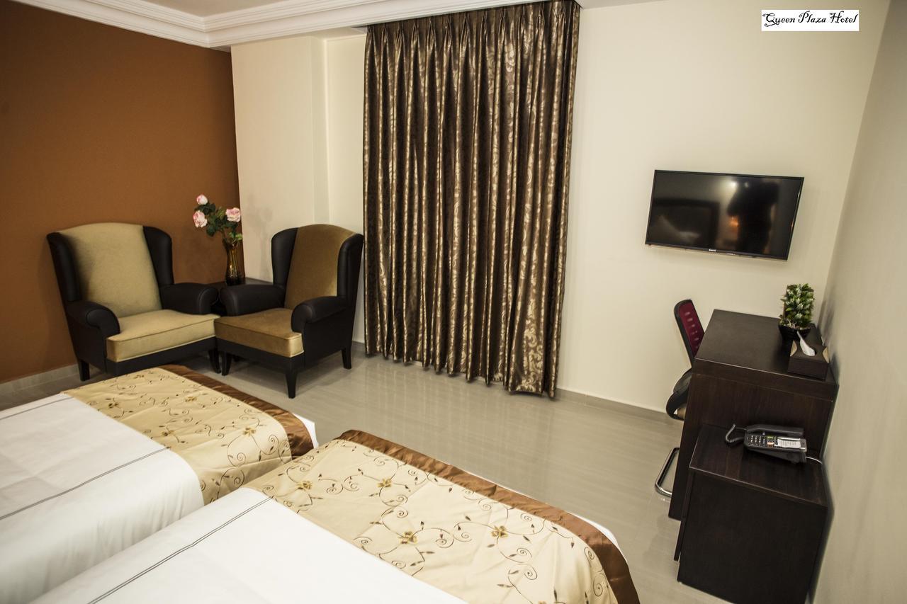 Queen Plaza Hotel เฮบรอน ภายนอก รูปภาพ