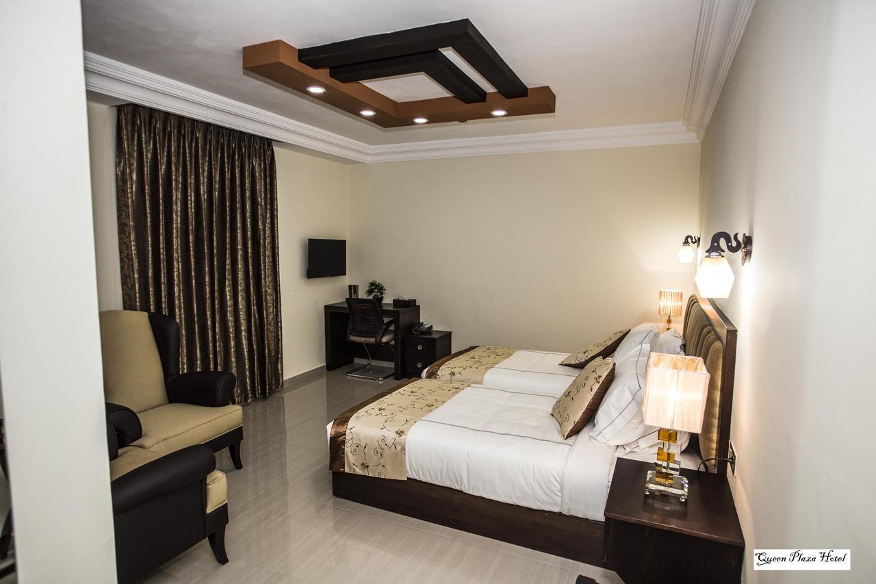 Queen Plaza Hotel เฮบรอน ภายนอก รูปภาพ