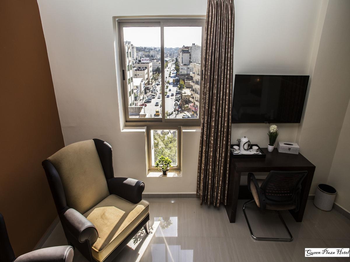 Queen Plaza Hotel เฮบรอน ภายนอก รูปภาพ